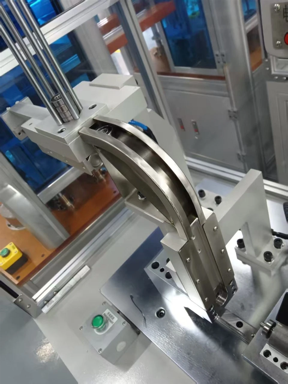 Rotor Gluing Machine